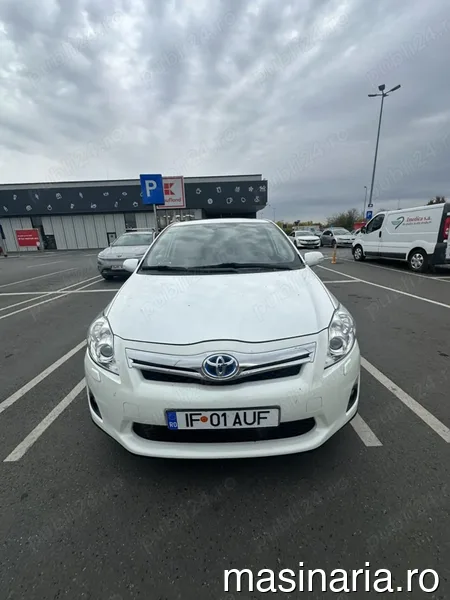 Toyota Auris #8