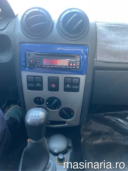 Dacia Logan #4