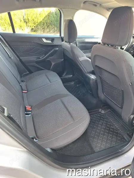 Ford Focus #7