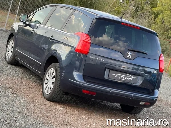 Peugeot 5008 #4