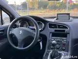 Peugeot 5008 - 10