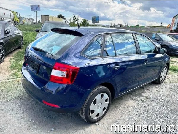 Skoda Rapid #3