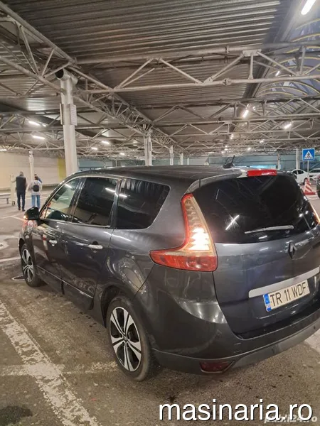 Renault Grand Scenic #2
