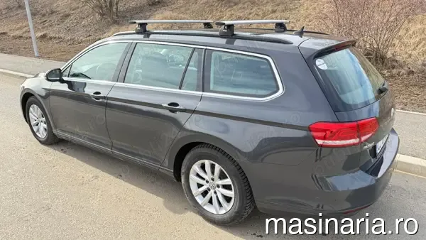 Volkswagen Passat #1