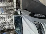 Volkswagen Tiguan - 8