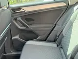 Volkswagen Tiguan - 10