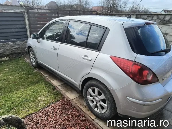 Nissan Tiida #1