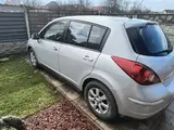 Nissan Tiida - 1