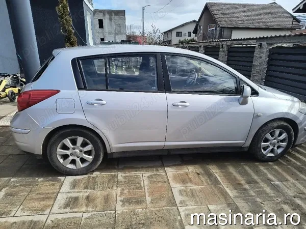 Nissan Tiida #4