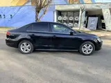 Volkswagen Jetta - 5