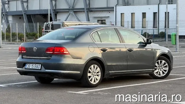 Volkswagen Passat #4