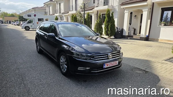 Volkswagen Passat #1