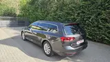 Volkswagen Passat - 5