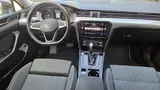 Volkswagen Passat - 9