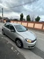 Volkswagen Golf - 6