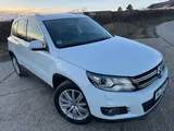 Volkswagen Tiguan - 3
