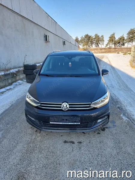 Volkswagen Touran #1