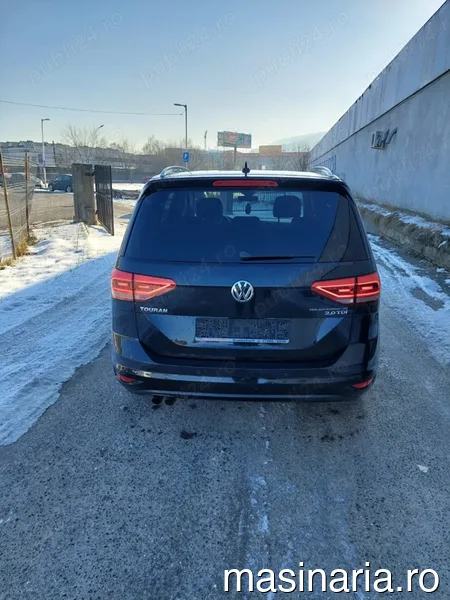 Volkswagen Touran #2