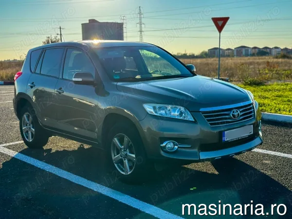 Toyota RAV 4 #1