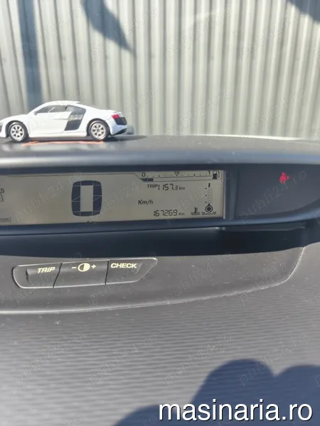 Citroën C4 #10