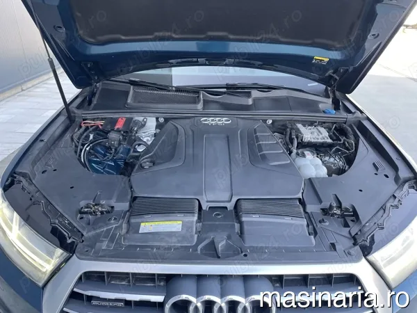 Audi Q7 #10