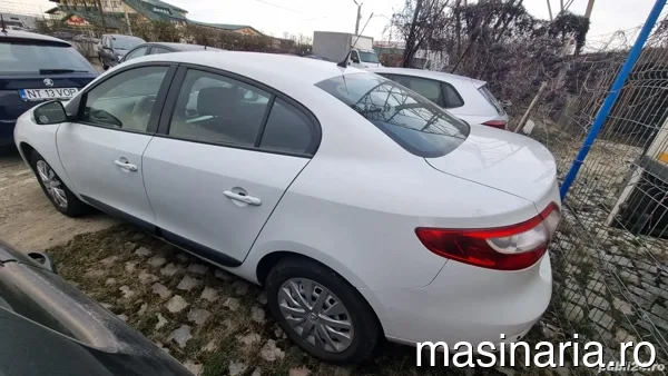 Renault Fluence #4