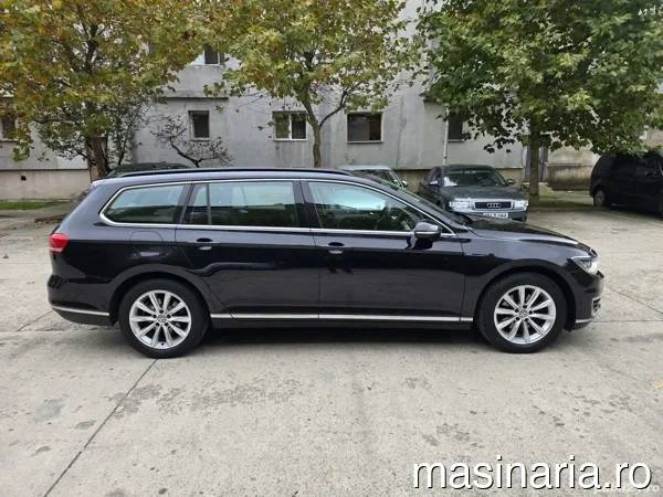 Volkswagen Passat #4
