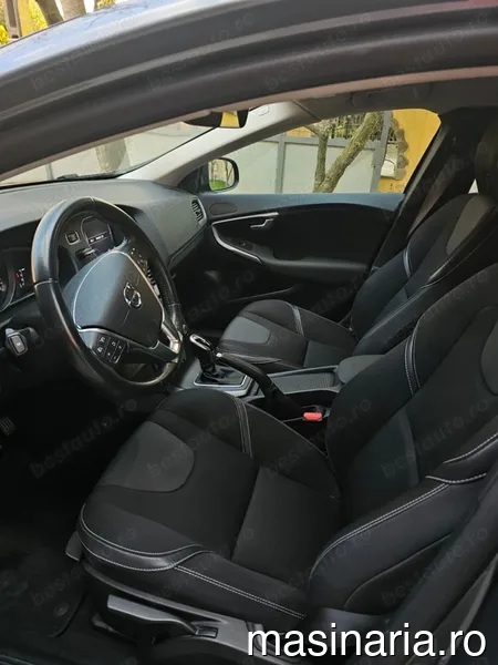 Volvo V40 #5