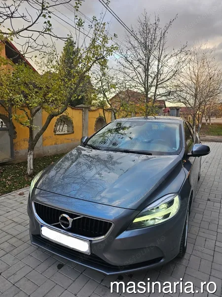 Volvo V40 #6