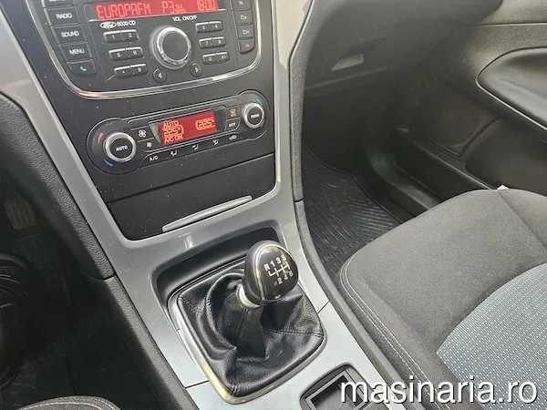 Ford Mondeo #7