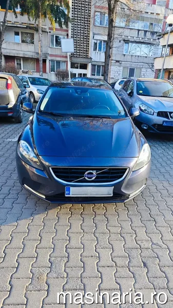 Volvo V40 #2