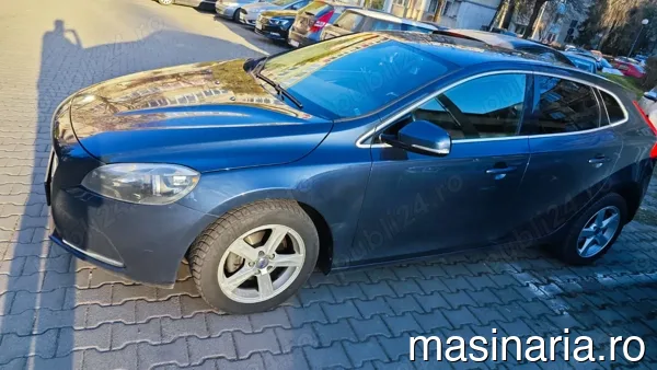 Volvo V40 #3