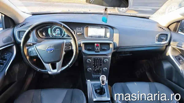 Volvo V40 #6