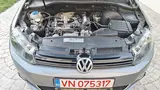 Volkswagen Golf - 8