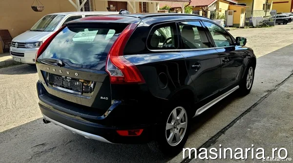 Volvo XC60 #6