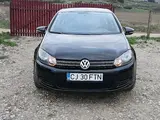 Volkswagen Golf - 10