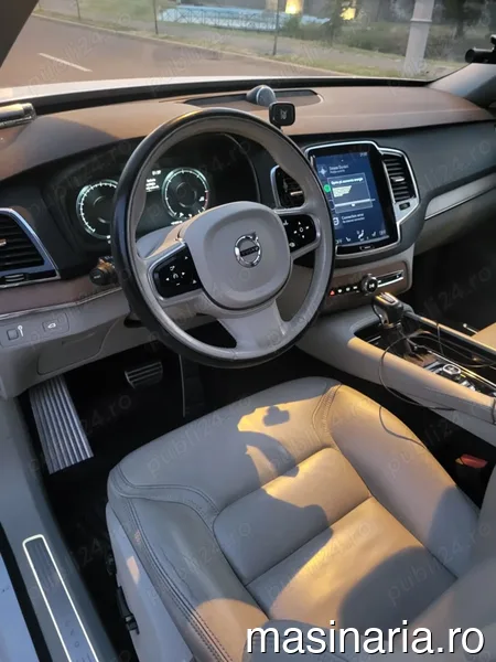 Volvo XC90 #15