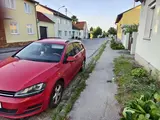 Volkswagen Golf - 2