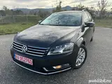 Volkswagen Passat - 1