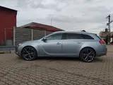 Opel Insignia - 1