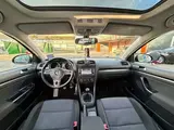 Volkswagen Golf - 4