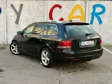 Volkswagen Golf - 5