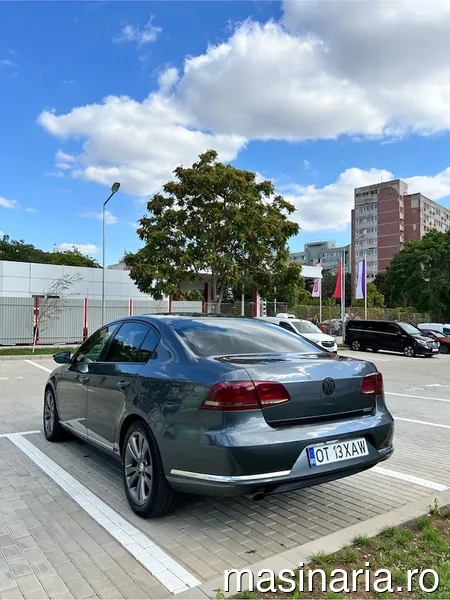 Volkswagen Passat #4