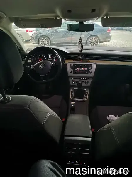 Volkswagen Passat #4