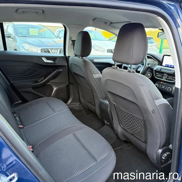 Ford Focus #9