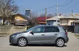 Volkswagen Golf - 2