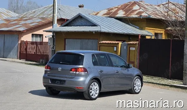 Volkswagen Golf #4