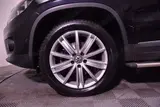Volkswagen Tiguan - 9