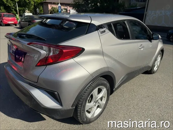Toyota C-HR #3