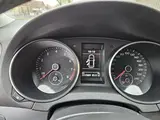 Volkswagen Golf - 8
